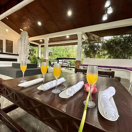 Carpe Diem Villas & Resort Puerto Princesa Buitenkant foto
