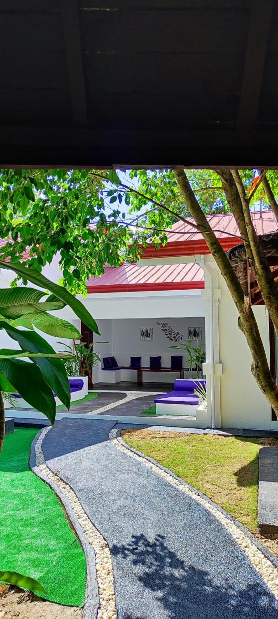 Carpe Diem Villas & Resort Puerto Princesa Buitenkant foto
